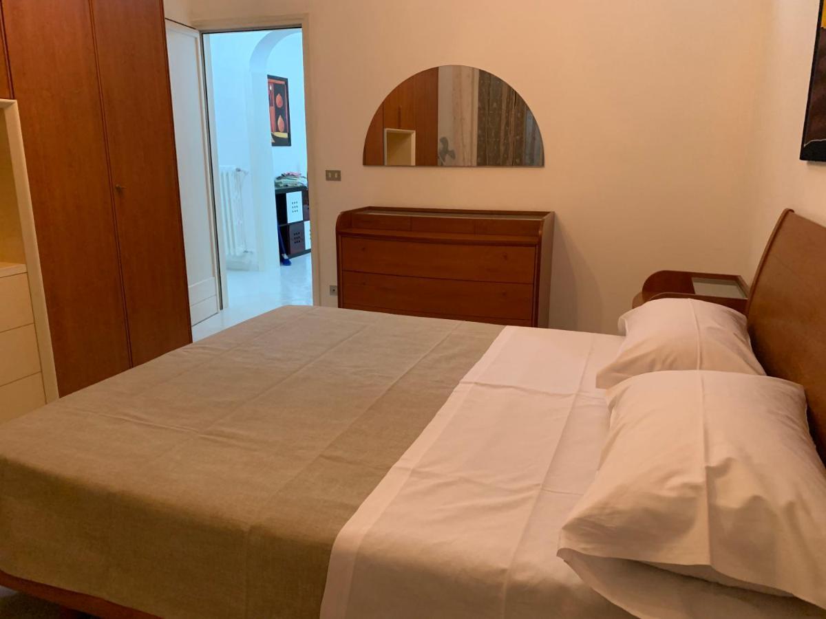 Domenica Rooms Lecce Zewnętrze zdjęcie