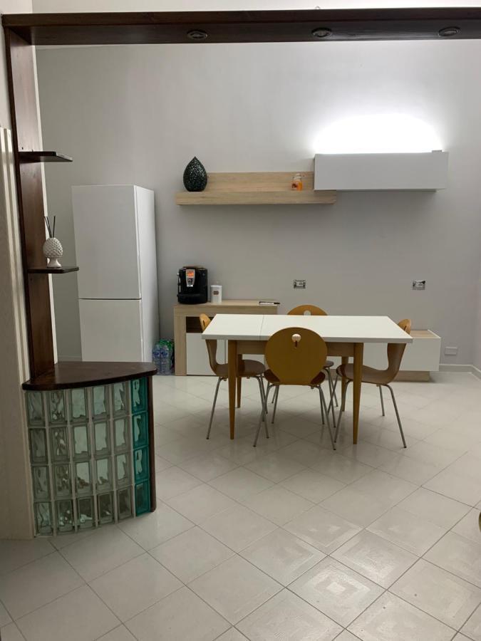 Domenica Rooms Lecce Zewnętrze zdjęcie