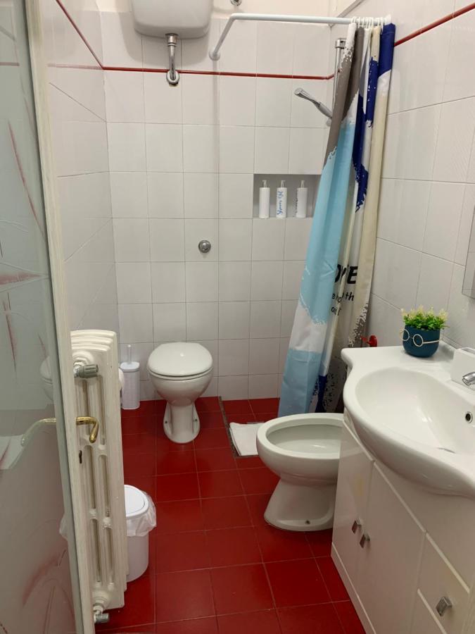 Domenica Rooms Lecce Zewnętrze zdjęcie