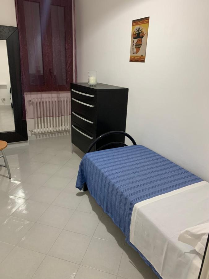 Domenica Rooms Lecce Zewnętrze zdjęcie